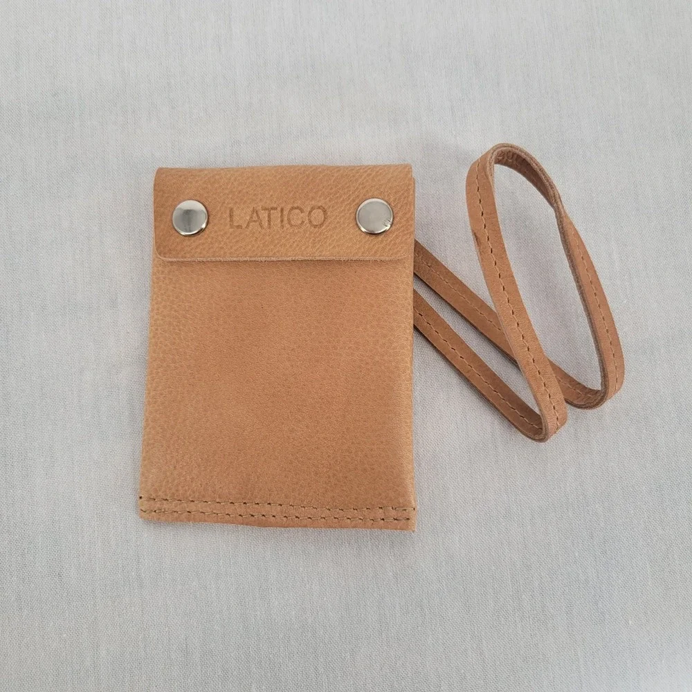 Latico Leathers Tan Pebbled Leather Lanyard Wallet ID Holder with Neck‎ Strap
